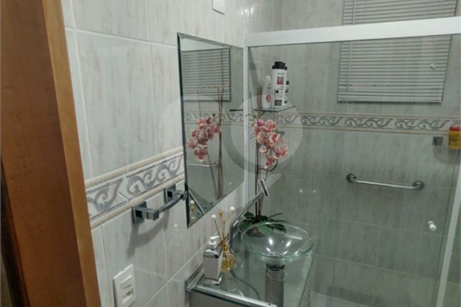 Sobrado à venda com 3 quartos, sendo 1 suíte, em Vila Guilherme, São Paulo, SP