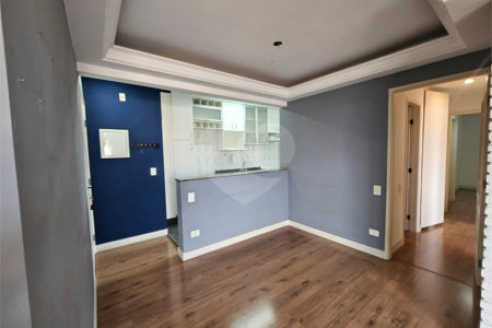 Apartamento à venda com 3 quartos, sendo 1 suíte, em Vila Gumercindo, São Paulo, SP