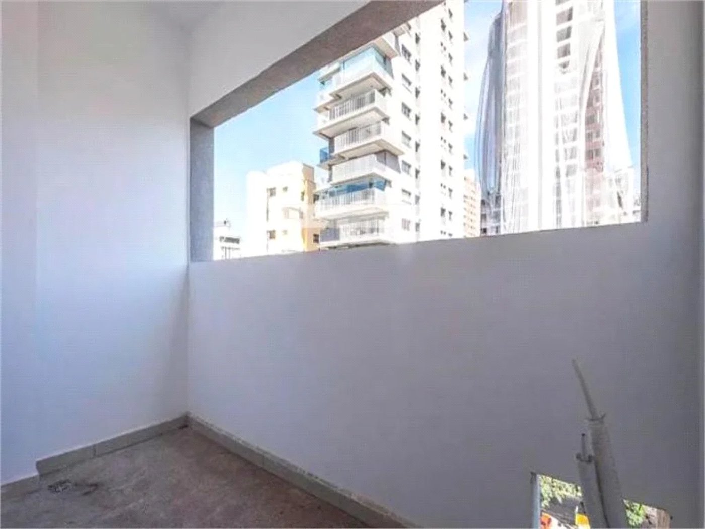 Apartamento à venda com 1 quarto em Cerqueira César, São Paulo, SP