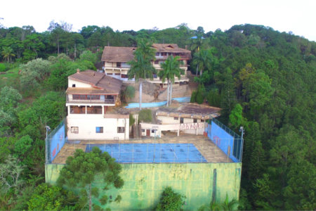Casa à venda com 14 quartos, sendo 10 suítes, em Observatório, Vinhedo, SP