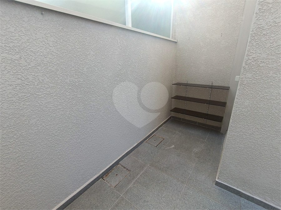 Apartamento à venda com 2 quartos em Estação, São Roque, SP