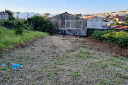 Terreno à venda em Vila Oliveira, Mogi das Cruzes, SP