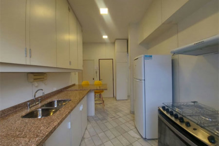 Apartamento com 4 dormitórios à venda, 120 m² por R$ 700.000,00 - Pitangueiras - Guarujá/SP