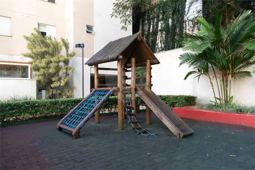 Apartamento para alugar com 3 quartos, sendo 1 suíte,  em Lar São Paulo, São Paulo, SP