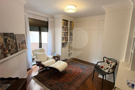 Apartamento à venda ou para alugar com 4 quartos, sendo 2 suítes, em Jardim Paulista, São Paulo, SP