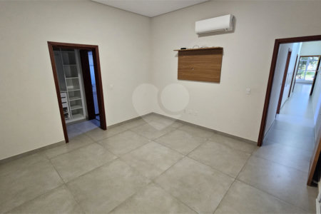 Casa para alugar com 3 suítes no condomínio Dona Lucila, Indaiatuba - SP