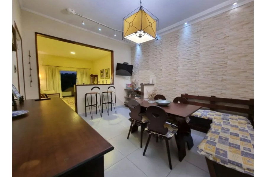 Casa Térrea à venda com 3 quartos, sendo 2 suítes, em Horto Florestal, São Paulo, SP