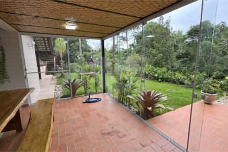 Casa à venda com 3 suítes no condomínio Residencial Delle Stelle, Louveira - SP