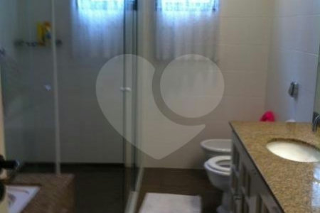 Apartamento à venda com 4 suítes em Real Parque, São Paulo, SP