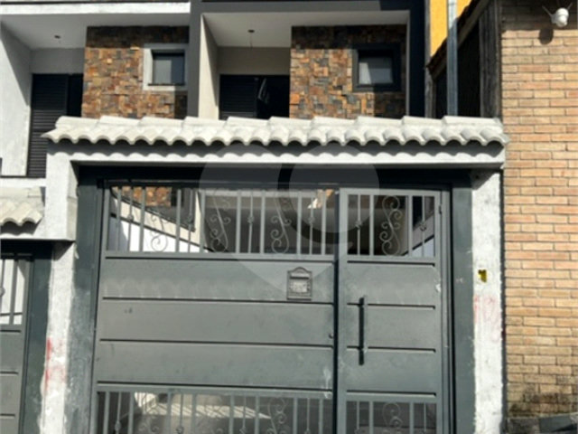 Sobrado à venda com 3 suítes em Mandaqui, São Paulo, SP