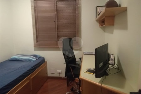 Apartamento à venda com 3 quartos, sendo 1 suíte,  em Rio Pequeno, São Paulo, SP
