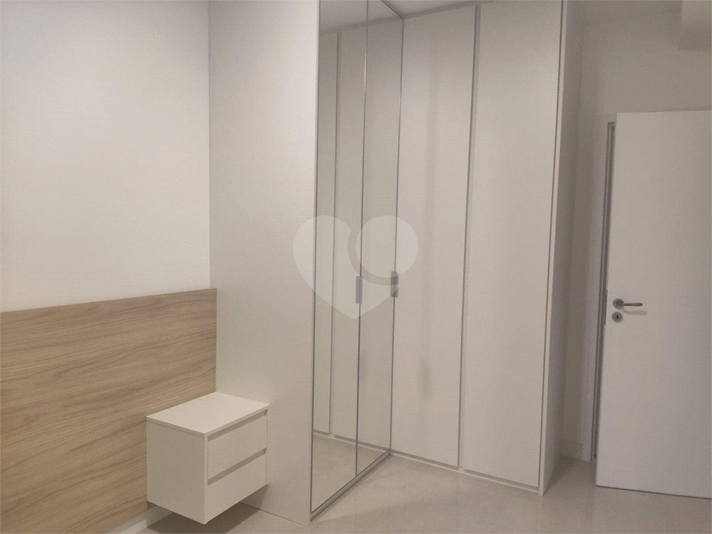 Apartamento à venda com 2 quartos, sendo 1 suíte,  em Vila Nova Mazzei, São Paulo, SP