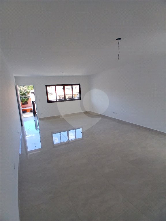 Sobrado à venda com 3 suítes em Vila Guilherme, São Paulo, SP