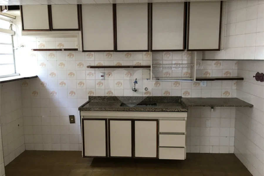 Casa à venda com 3 quartos, sendo 1 suíte, em Jardim São Paulo(zona Norte), São Paulo, SP