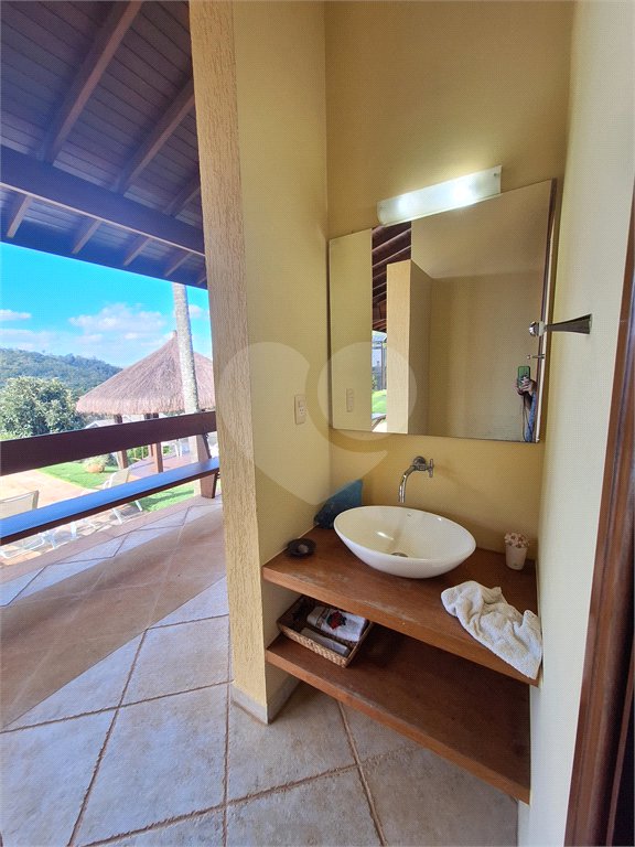 Casa à venda com 3 suítes no condomínio Chácaras do Lago, Vinhedo - SP