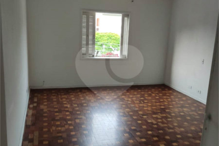 Sobrado à venda com 3 quartos em Jardim Franca, São Paulo, SP