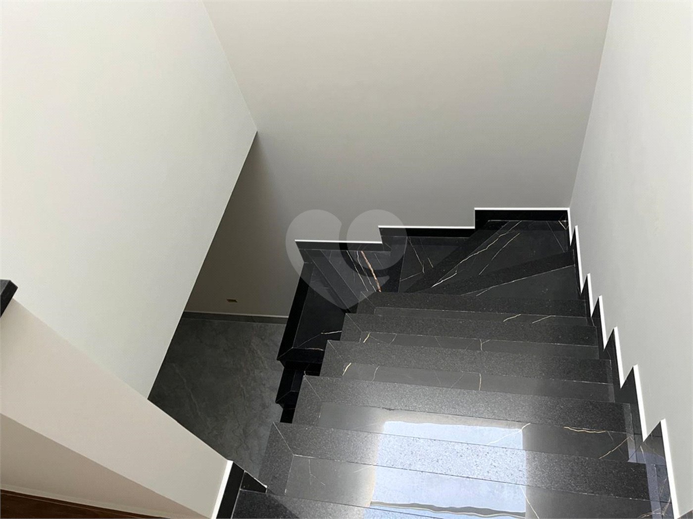 Sobrado à venda com 3 quartos, sendo 1 suíte, em Jardim Maristela, São Paulo, SP