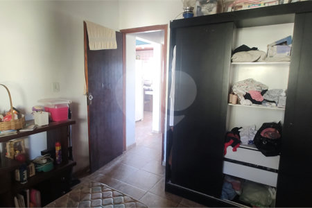 Chácara à venda com 3 quartos, sendo 1 suíte, no Centro, Nazaré Paulista, SP