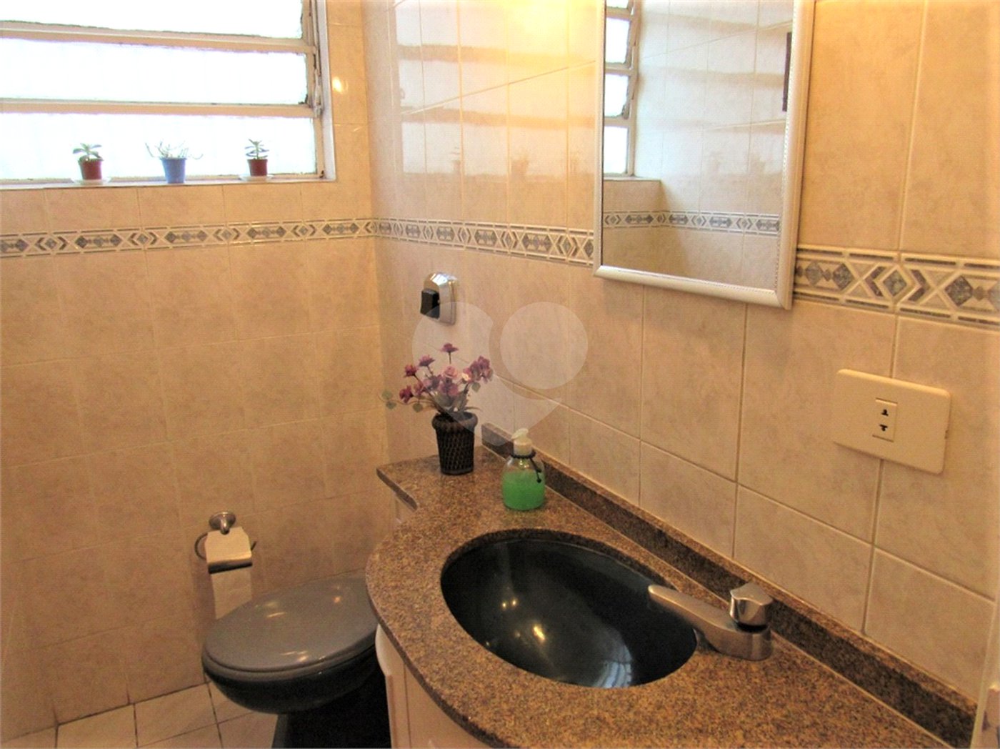 Sobrado à venda com 3 quartos, sendo 1 suíte, em Vila Mascote, São Paulo, SP