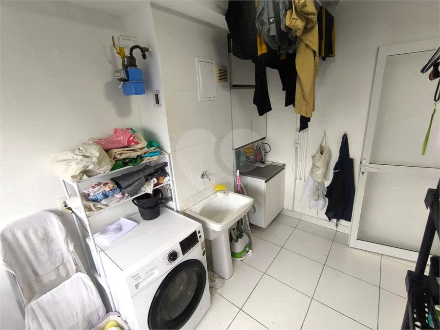 Apartamento à venda com 3 quartos, sendo 1 suíte,  em Jardim Vazani, São Paulo, SP