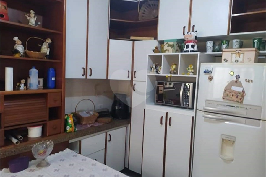 Casa à venda com 4 quartos, sendo 1 suíte, em Jardim Santa Cecília, Guarulhos, SP