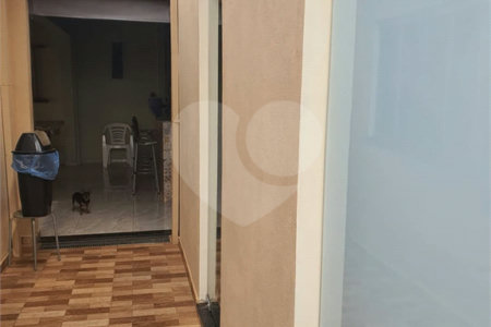 Casa à venda com 3 quartos, sendo 1 suíte, no Centro, Araraquara, SP