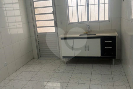 Casa à venda com 2 quartos, sendo 1 suíte, em Paisagem Colonial, São Roque, SP