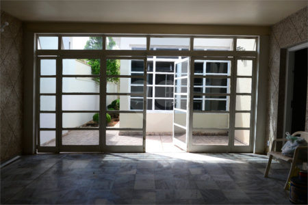 Casa térrea em Araraquara/SP.