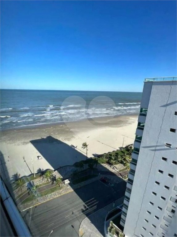 Duplex à venda com 3 suítes em Caiçara, Praia Grande, SP