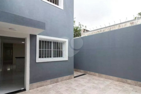 Casa à venda com 3 quartos, sendo 1 suíte, em Jardim Peri Peri, São Paulo, SP