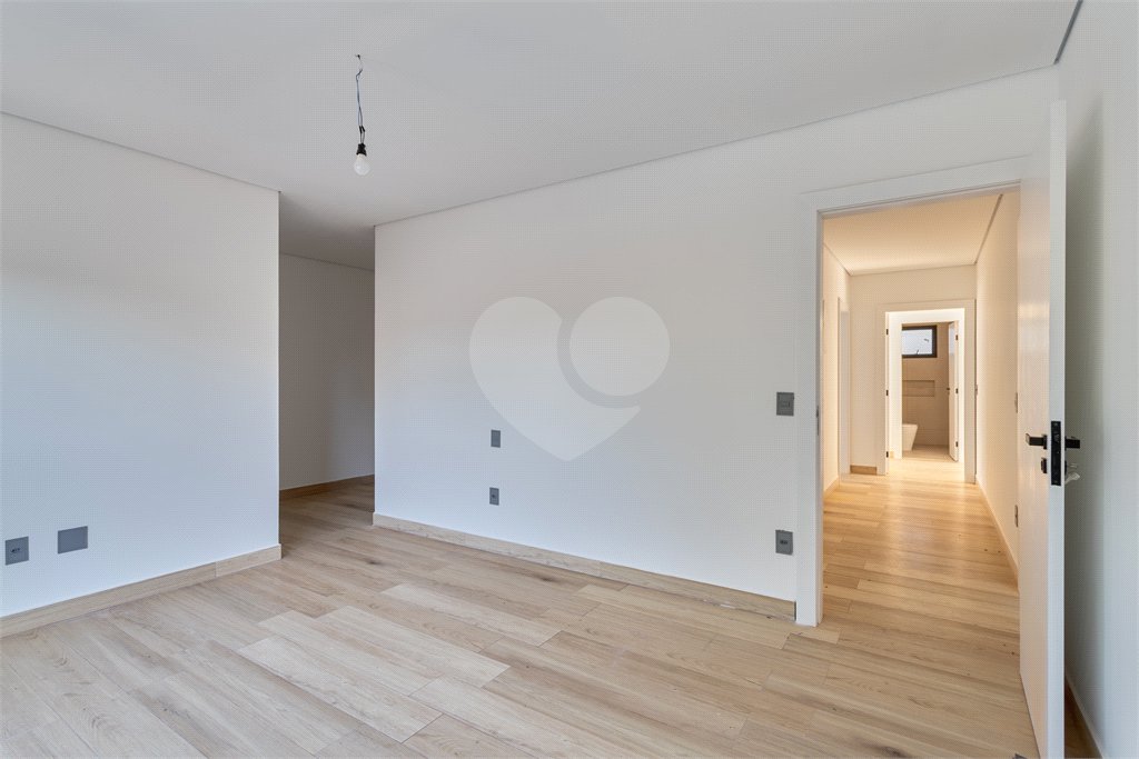 Casa à venda com 4 suítes no condomínio Villa Suiça, São Paulo - SP