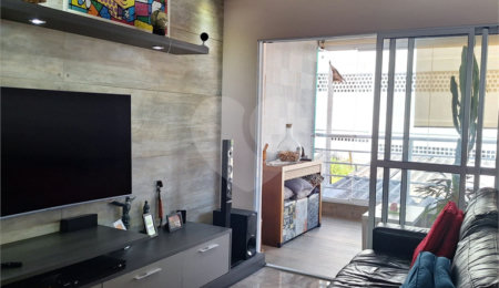 Casa à venda com 2 quartos em Vila Paulicéia, São Paulo, SP