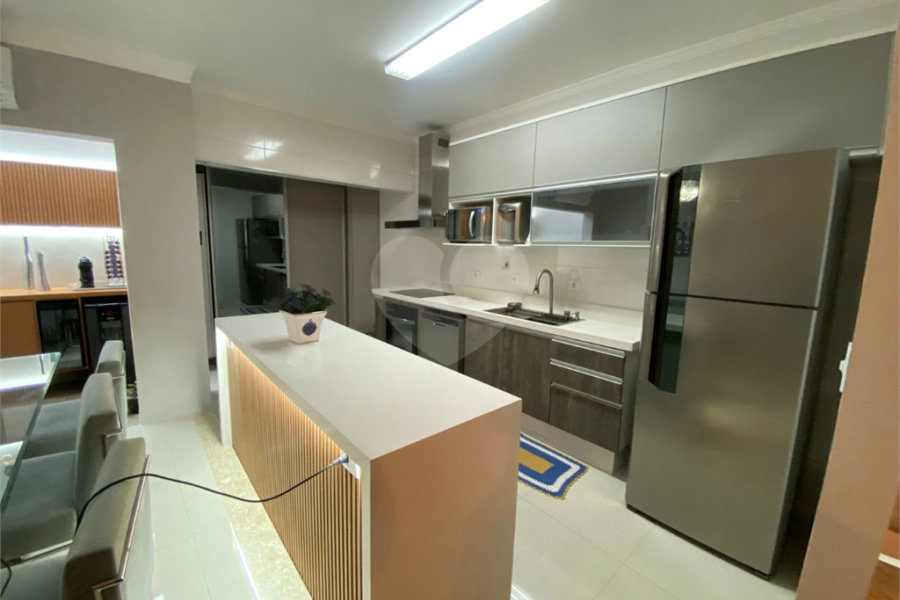Casa à venda com 3 suítes no condomínio Belle Villle, São Paulo - SP