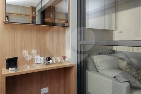 Apartamento à venda com 1 suíte em Moema, São Paulo, SP