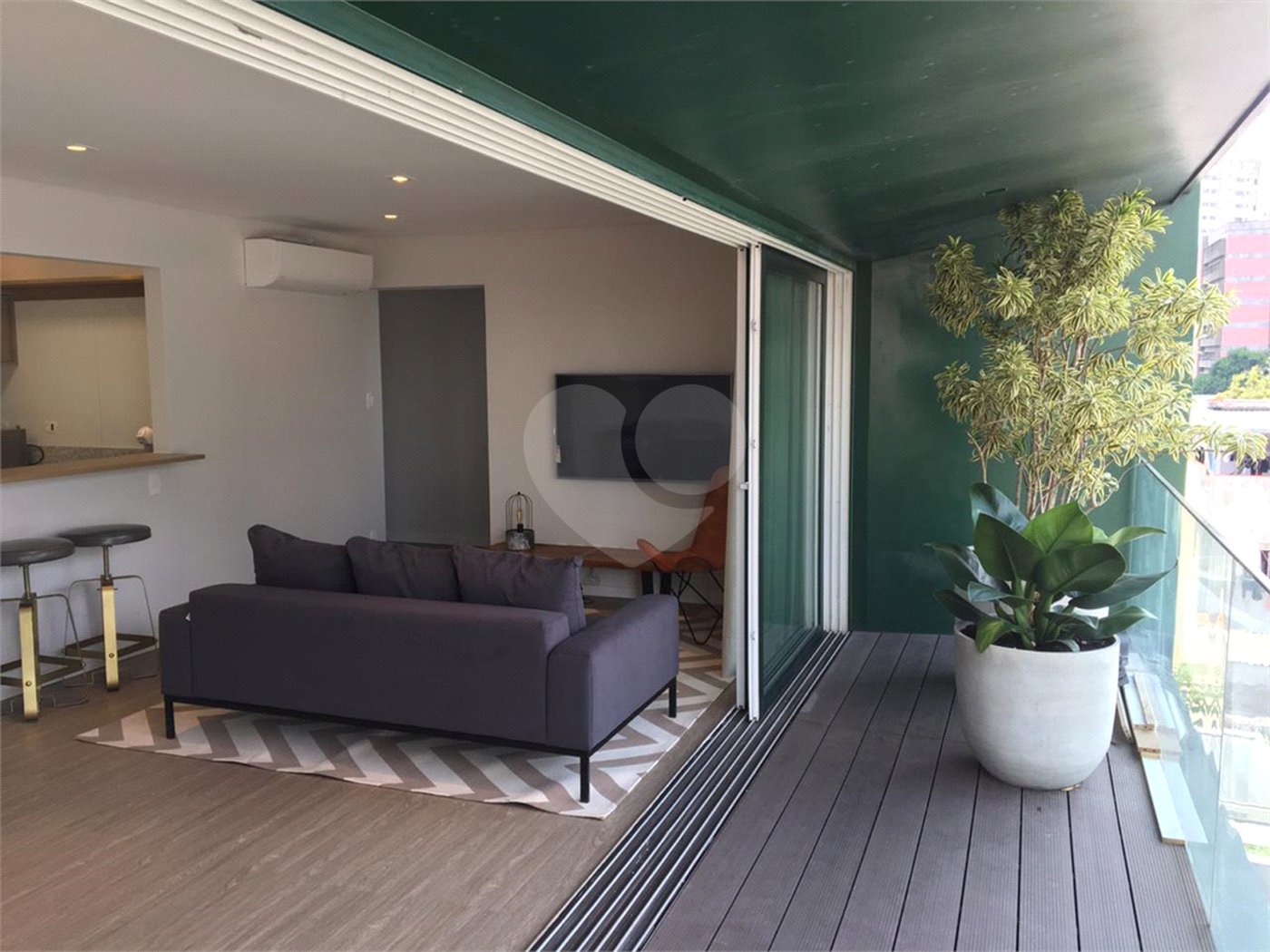 Apartamento à venda com 1 suíte em Vila Olímpia, São Paulo, SP