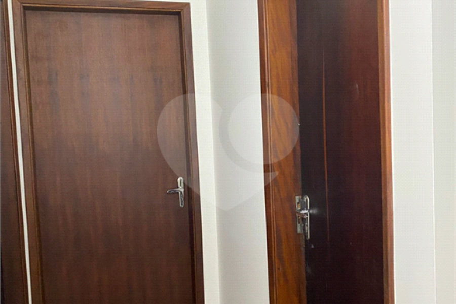 Sobrado à venda com 2 quartos em Tremembé, São Paulo, SP