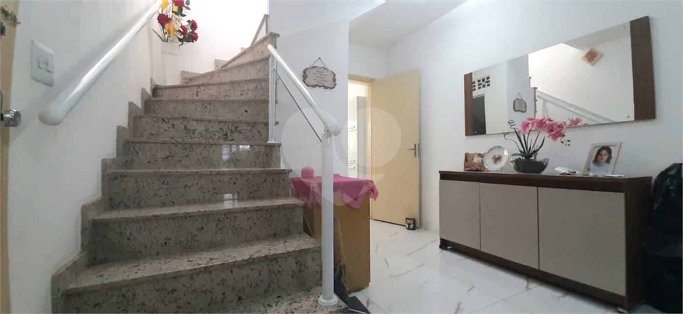 Sobrado à venda com 2 quartos em Palmas do Tremembé, São Paulo, SP