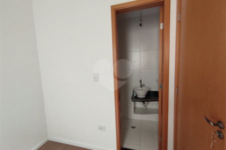 Casa para alugar com 2 suítes no condomínio Residencial Atucuri, São Paulo - SP