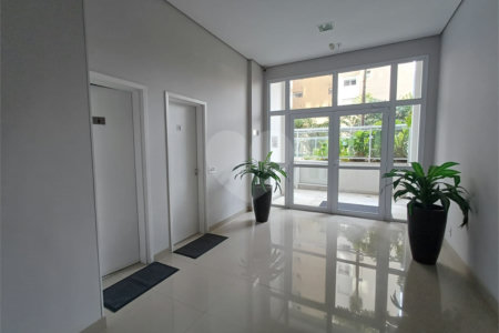 Apartamento à venda com 2 quartos, sendo 1 suíte, em Várzea da Barra Funda, São Paulo, SP