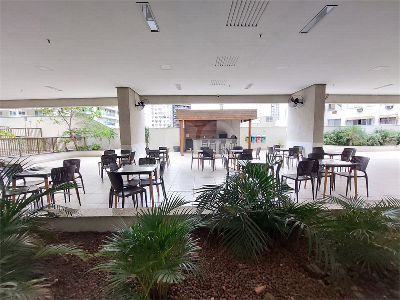 Cobertura à venda com 4 quartos, sendo 1 suíte,  em Tijuca, Rio de Janeiro, RJ