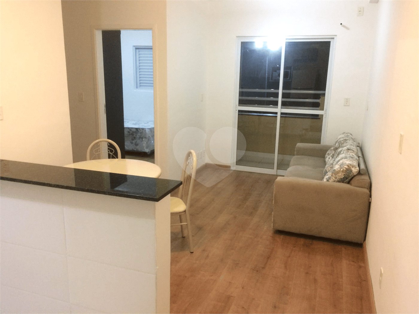 Apartamento para alugar com 2 quartos, sendo 1 suíte, em Parque Bela Vista, Votorantim, SP