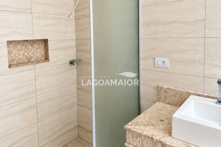 Casa à venda com 3 quartos, sendo 1 suíte, em Jardim dos Ipês, Três Lagoas - MS