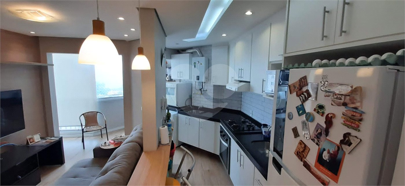 Apartamento à venda com 3 quartos, sendo 1 suíte, em Brás, São Paulo, SP