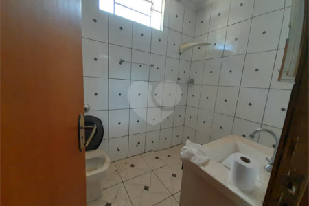 Casa à venda na Rua José Bonifácio - Vila Prado, São Carlos