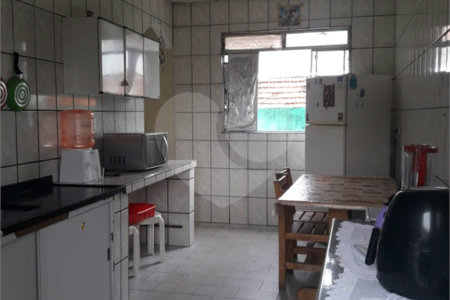 Terreno à venda de 251m² na Chácara Inglesa