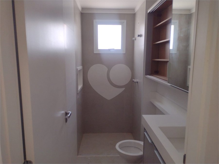 Apartamento no Edifício Monet á venda