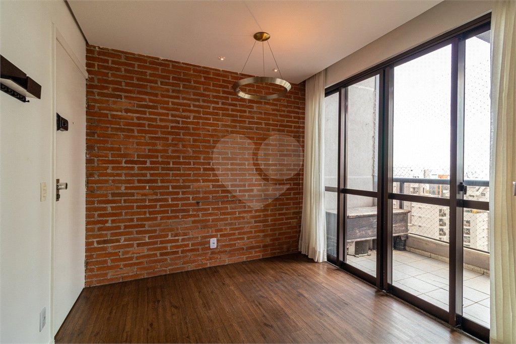 Apartamento à venda com 2 suítes em Moema, São Paulo, SP