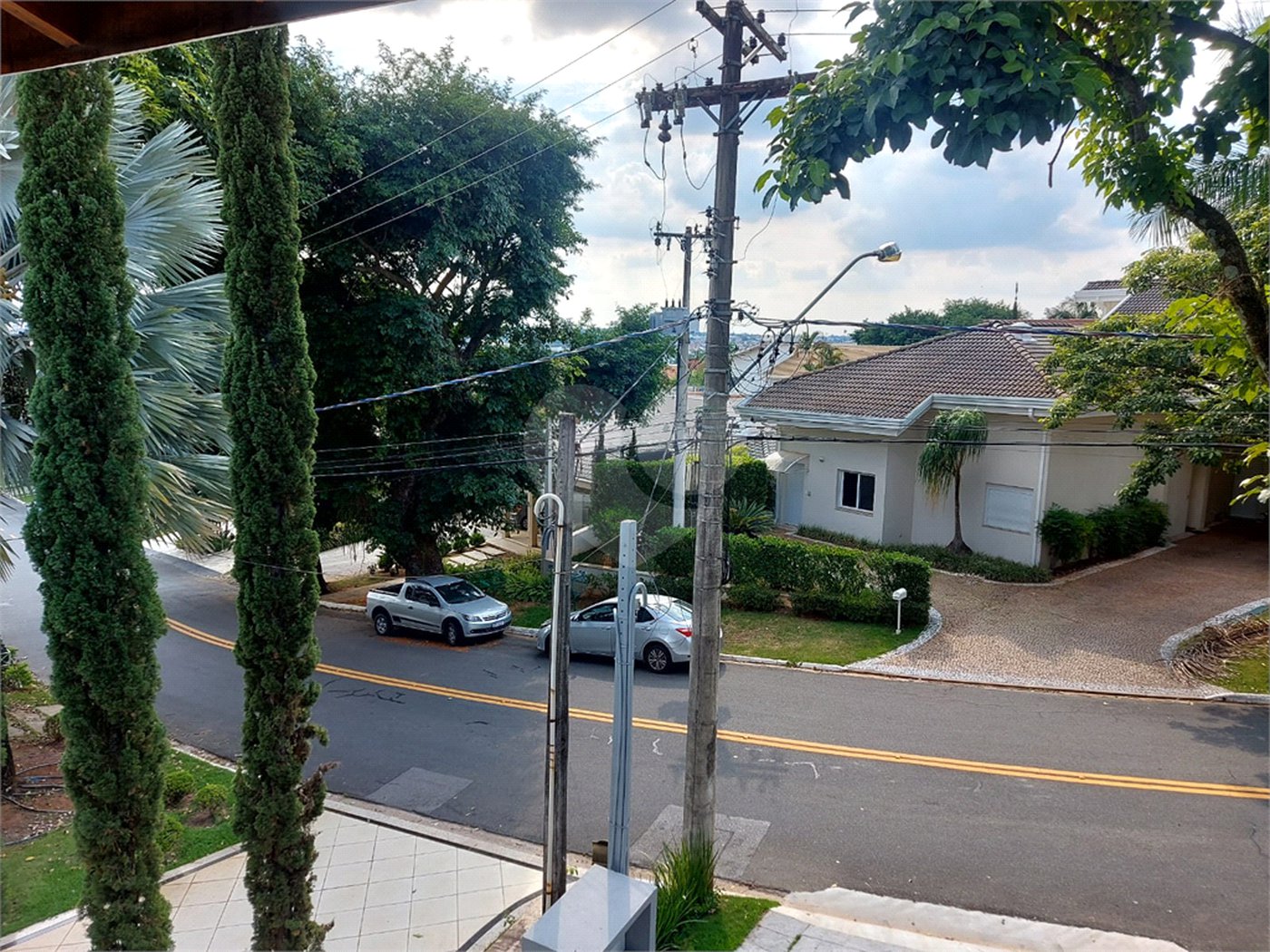 Sobrado à venda com 5 suítes no Centro, Vinhedo, SP