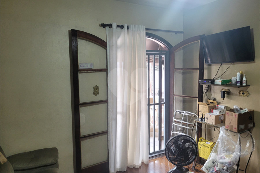 Sobrado à venda com 3 quartos, sendo 1 suíte,  em Tremembé, São Paulo, SP
