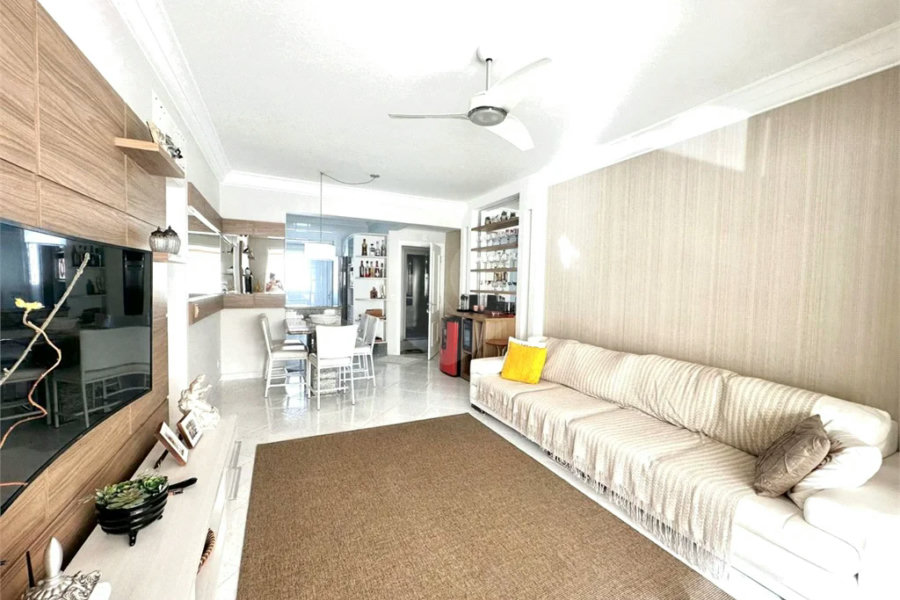 Apartamento à venda com 3 quartos, sendo 2 suítes,  em Riviera de São Lourenço, Bertioga, SP
